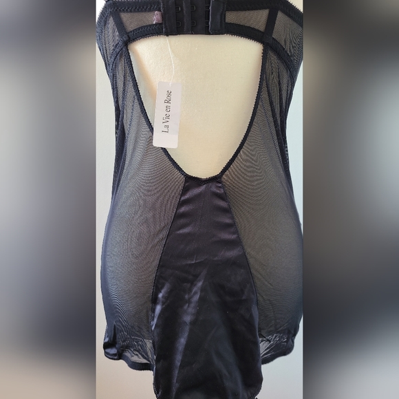 NWT Black Lace Mesh Push-Up Teddy - Picture 4 of 4